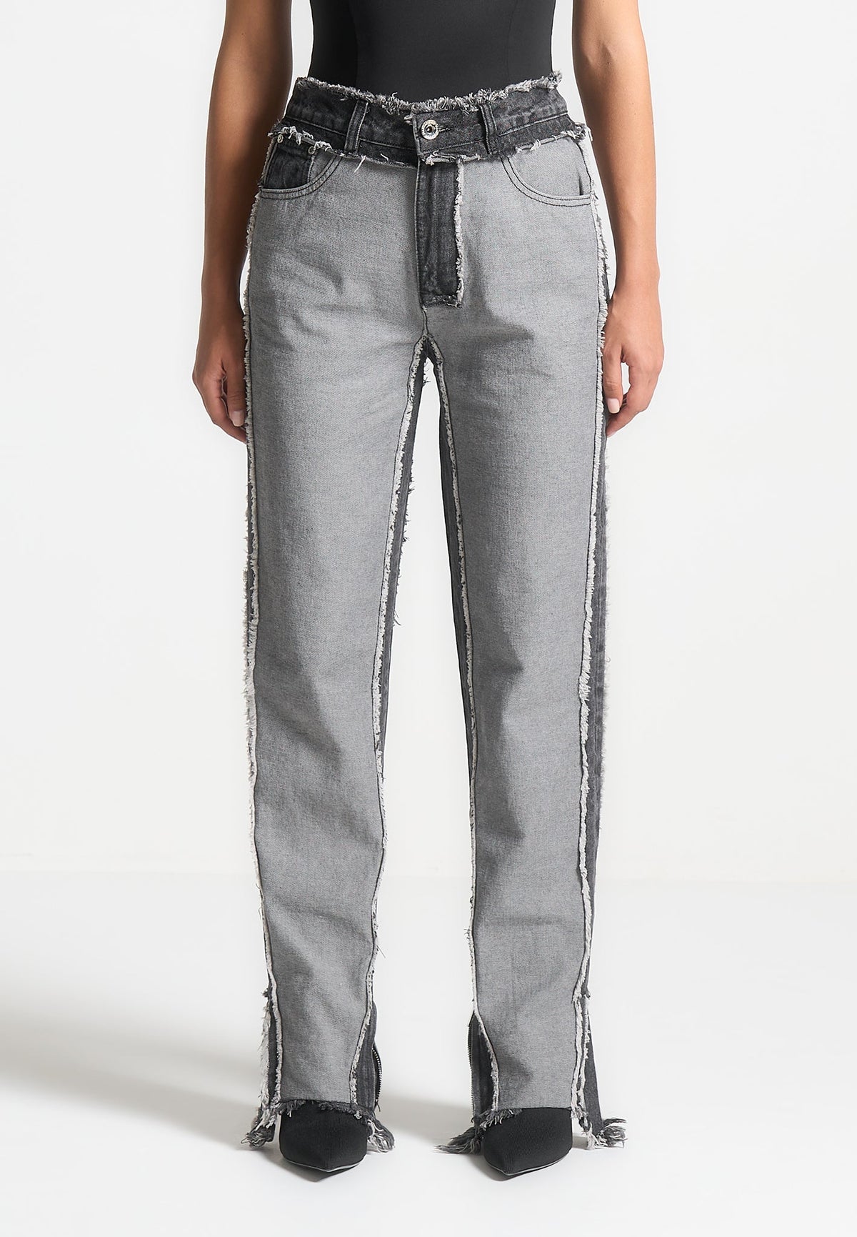 Distressed Mom Jeans - Washed Black