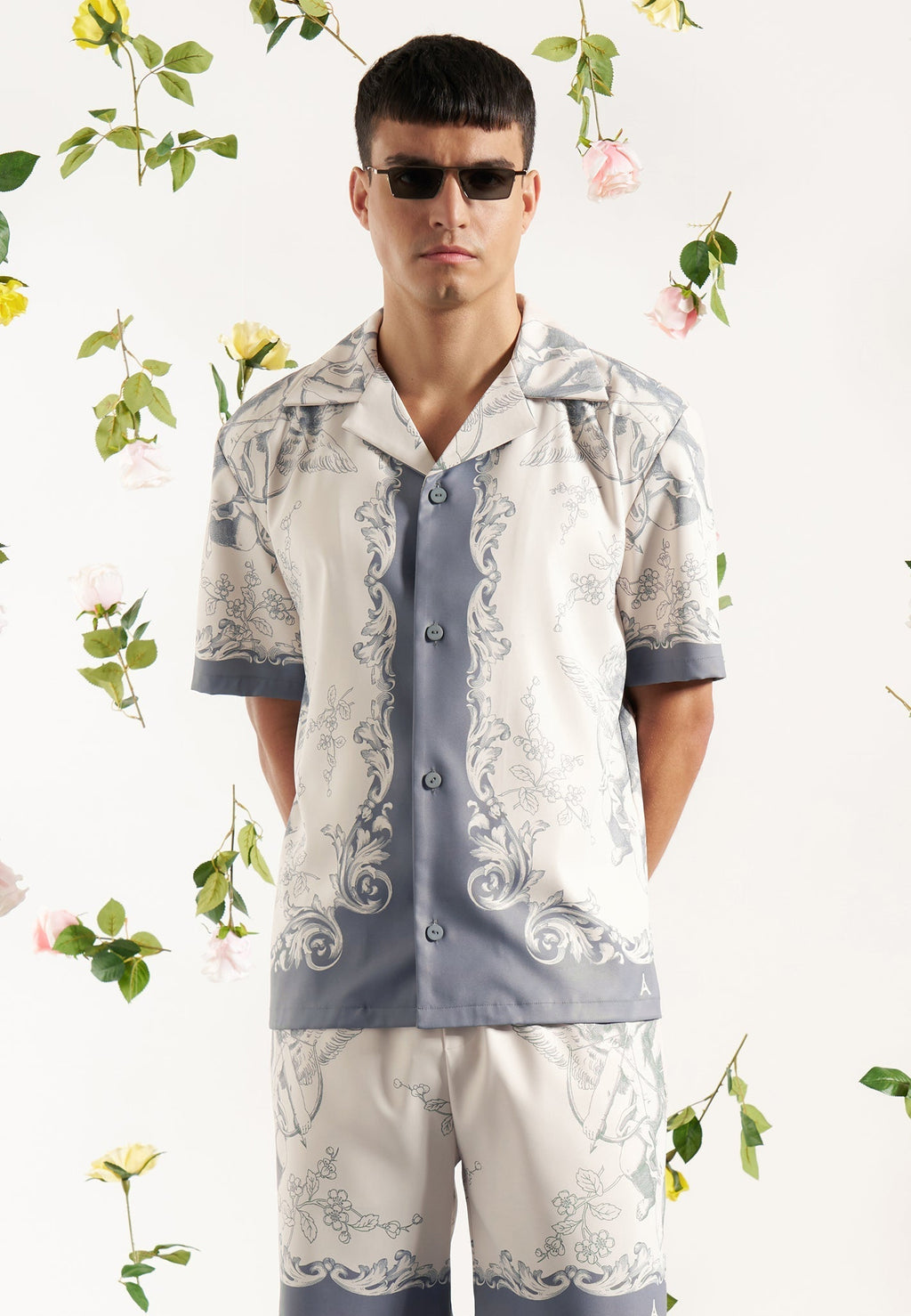 Signature Baroque Resort Shirt - Cream/Grey