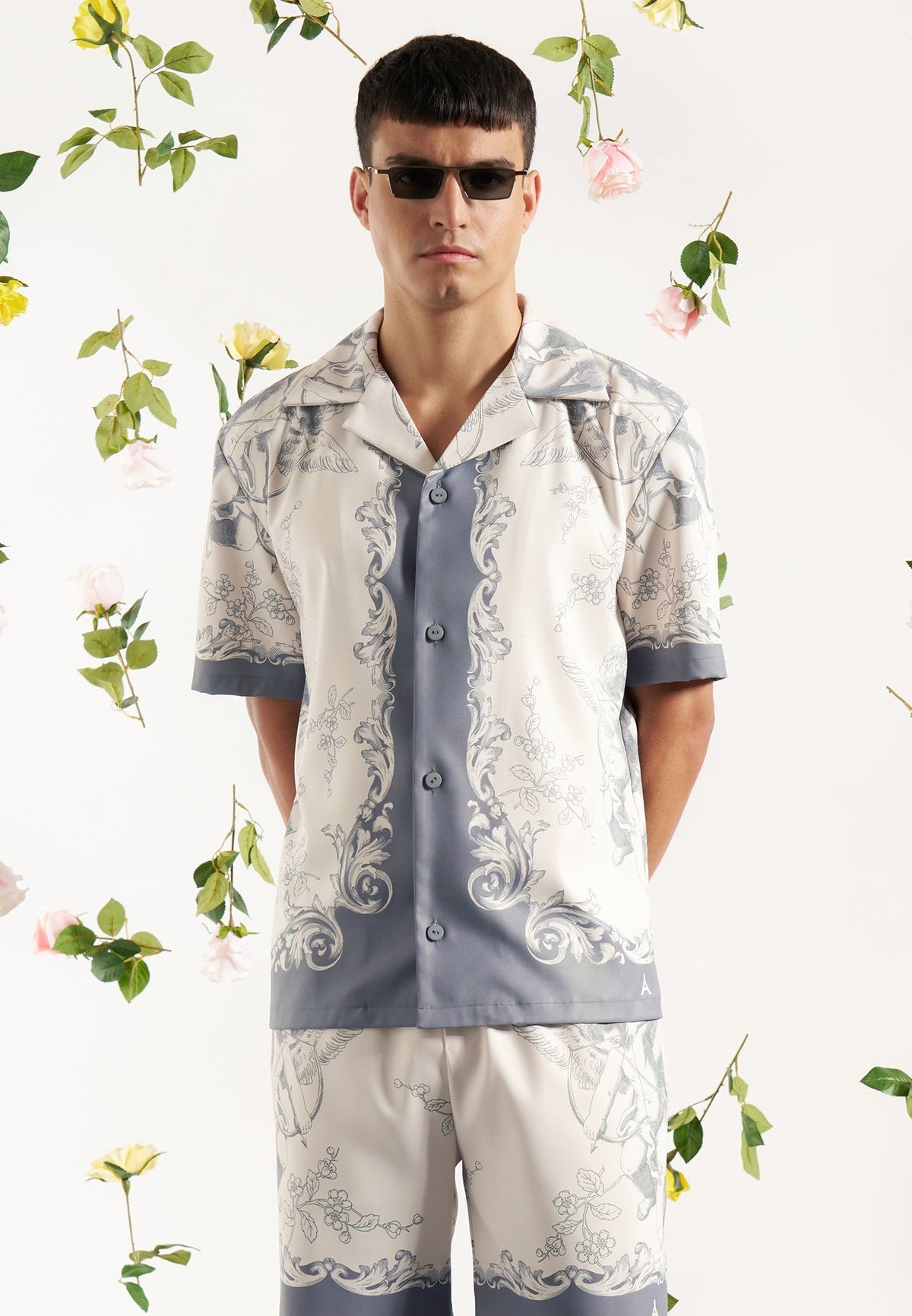 Signature Baroque Resort Shirt - Cream/Grey